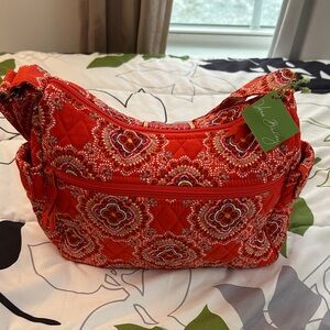 NWT, NEVER USED -Vera Bradley Red Paprika Patterned Shoulder Maggie style Bag